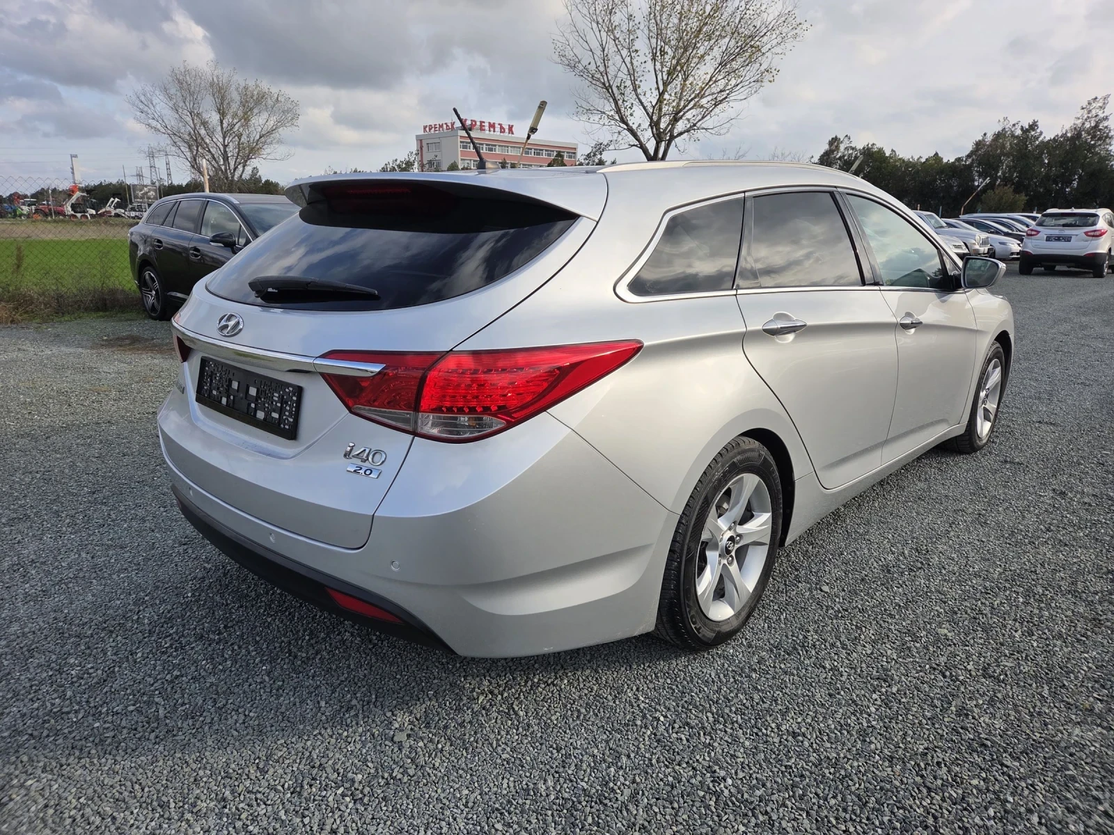 Hyundai I40 2.0i LPG - изображение 5