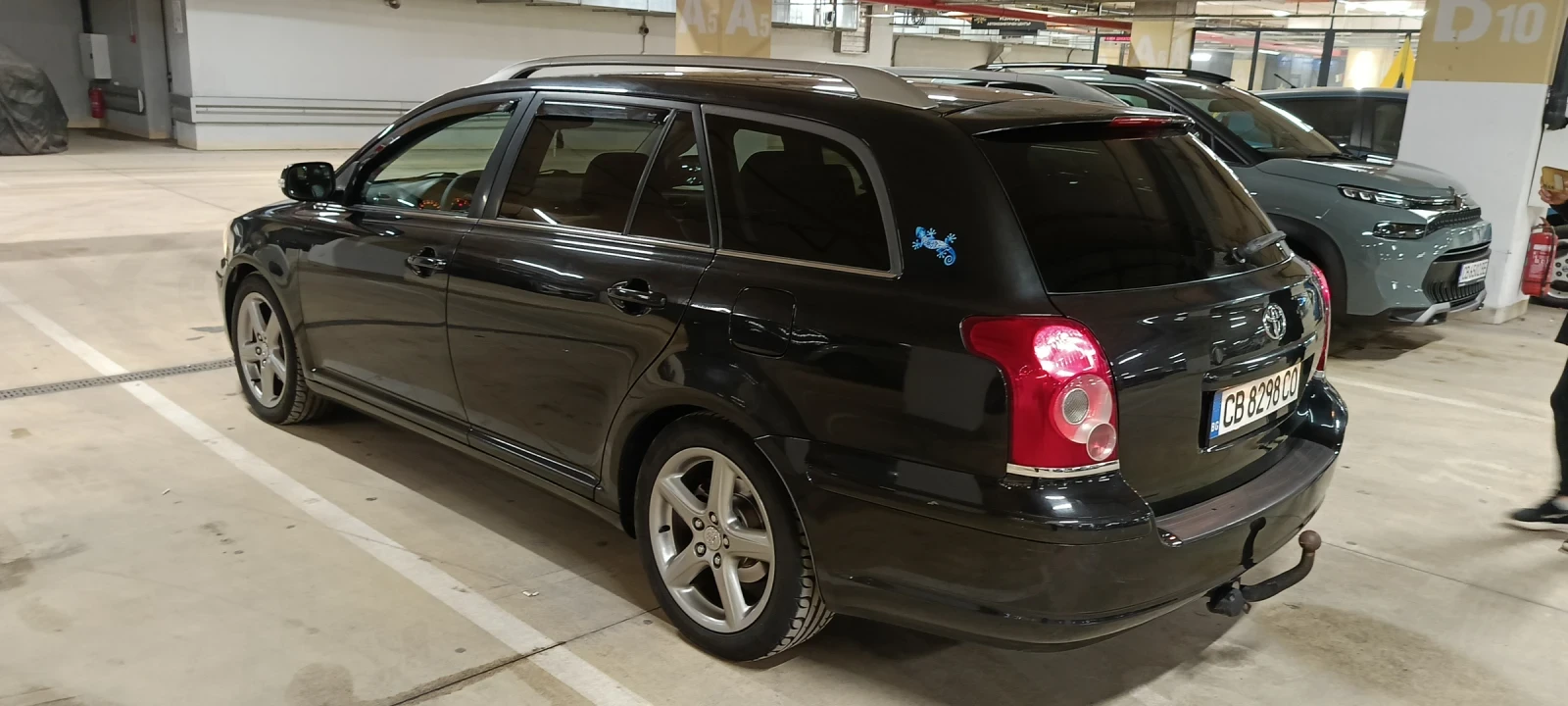 Toyota Avensis  - изображение 2