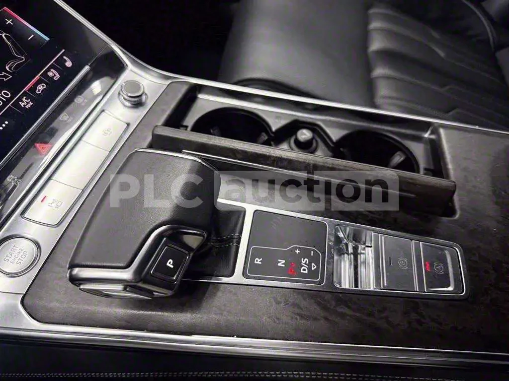 Audi A7 2020* MATRIX* DIGITAL* DISTRONIK* КРАЙНА ЦЕНА, снимка 11 - Автомобили и джипове - 53966286