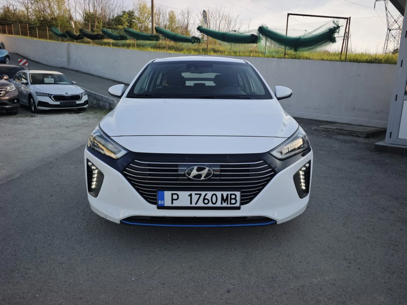 Hyundai Ioniq ХИБРИД* ОТЛИЧЕН, снимка 6 - Автомобили и джипове - 54232745