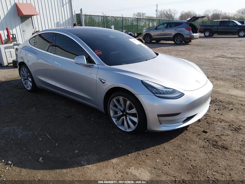 Tesla Model 3 Long Range/Mid Range
