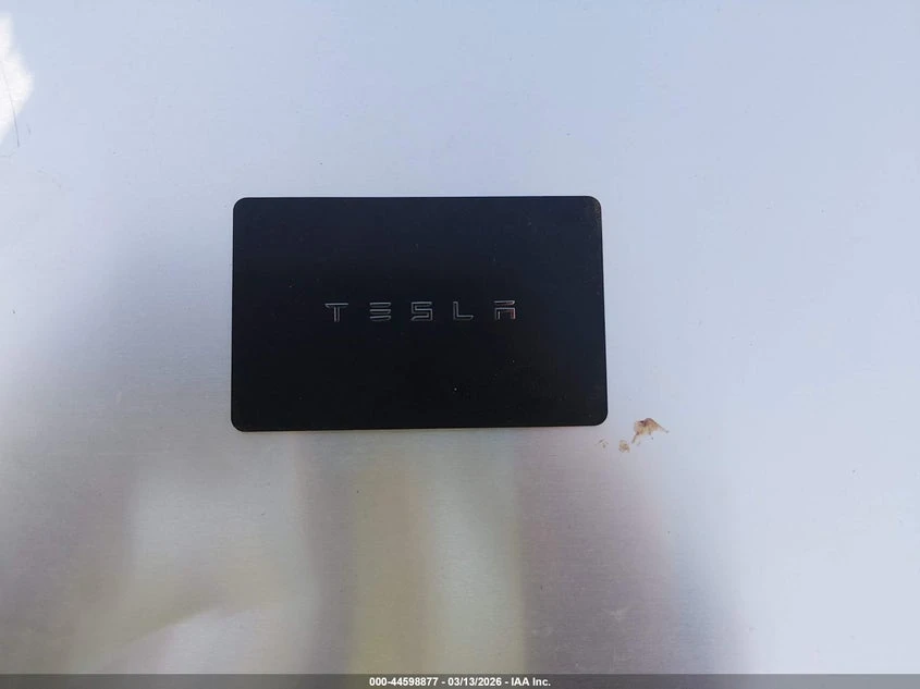 Tesla Model 3 Long Range/Mid Range, снимка 11 - Автомобили и джипове - 54419112
