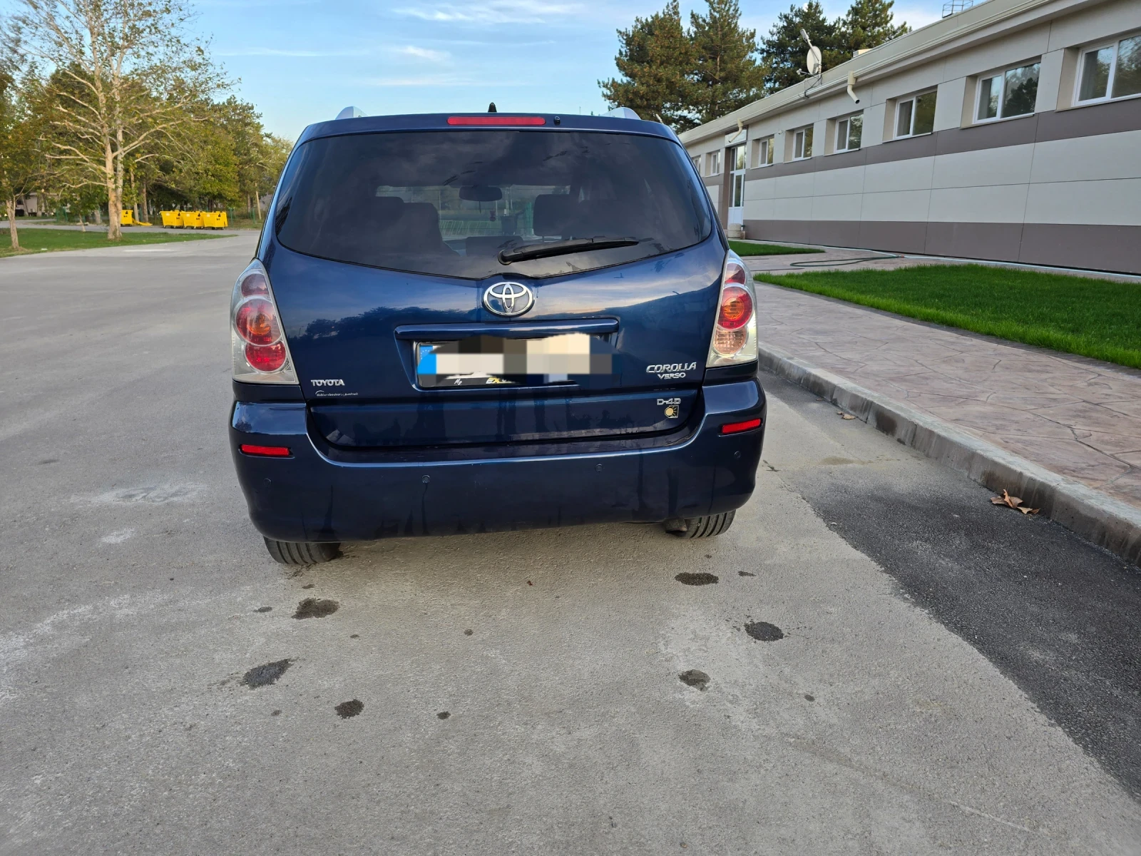 Toyota Corolla verso 2, 2d, снимка 10 - Автомобили и джипове - 54854082