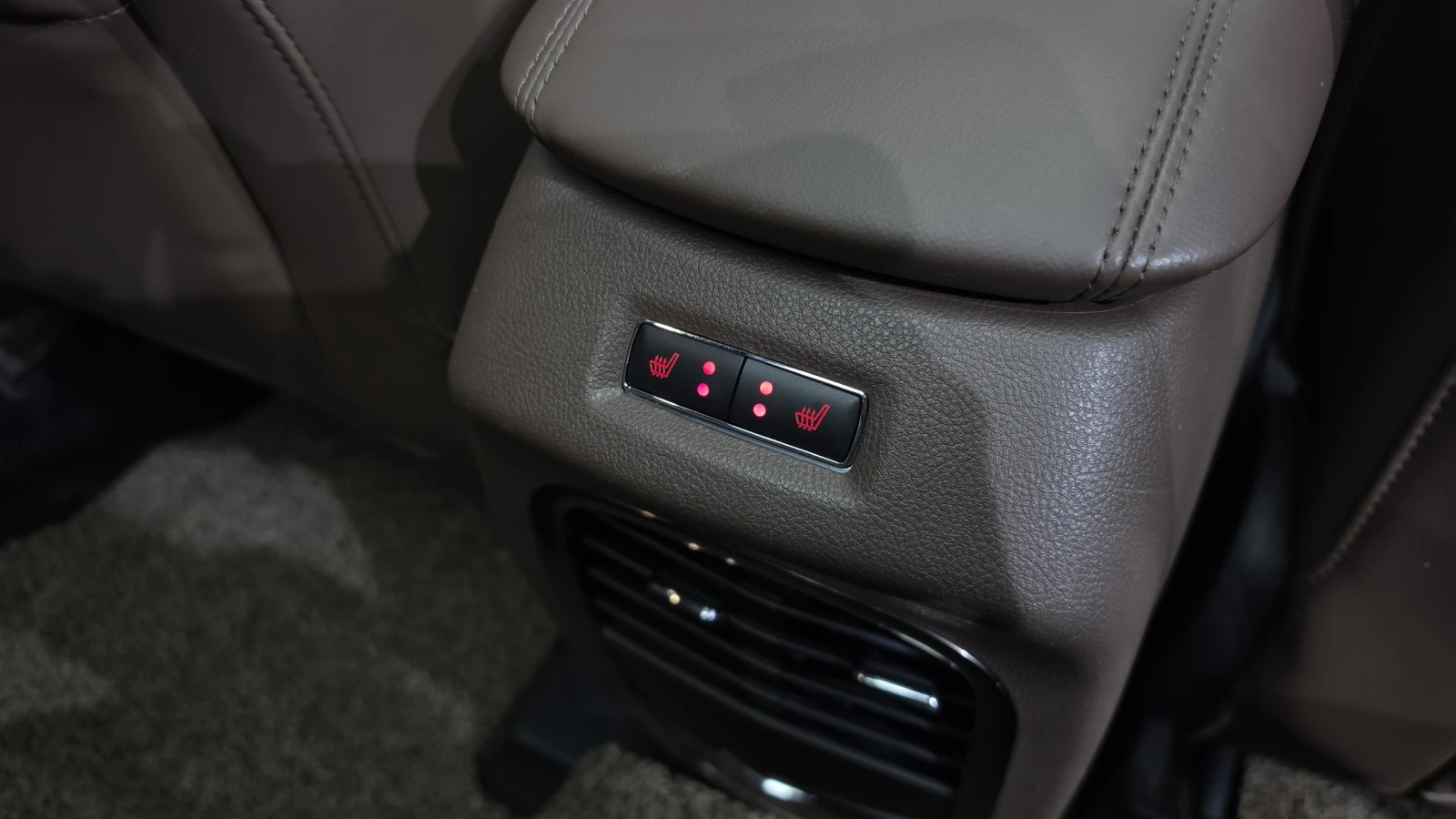 Lincoln MKC 2.0t 2WD | Mobile.bg � ����������� 12