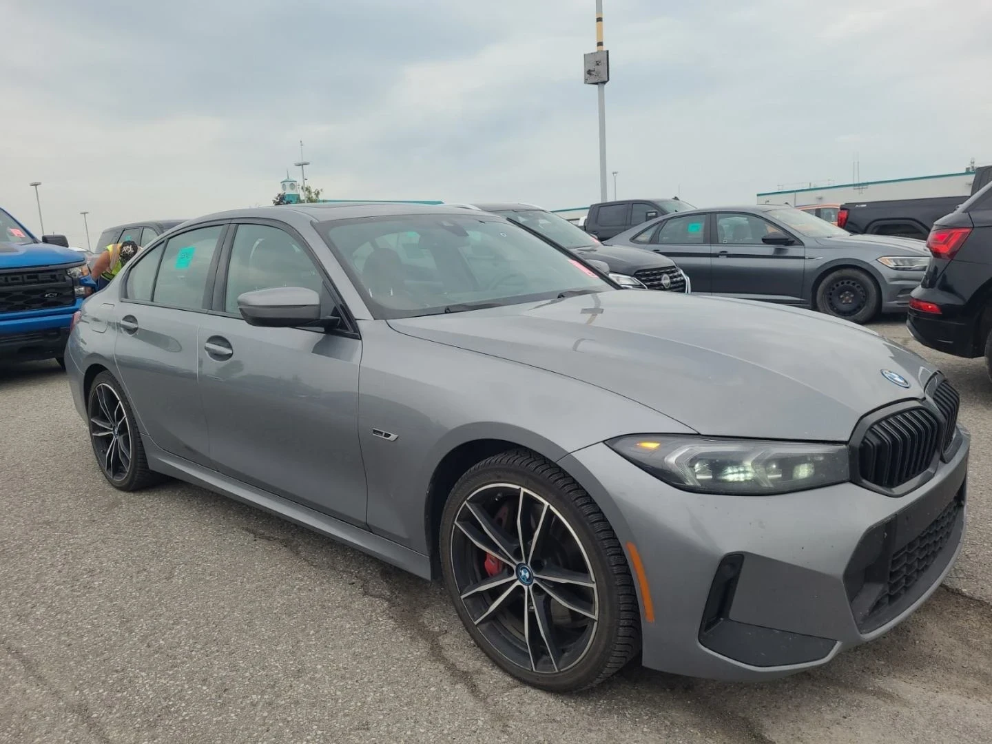 BMW 330 M-pkg| Подгрев| Пано| Камера, снимка 2 - Автомобили и джипове - 54944413