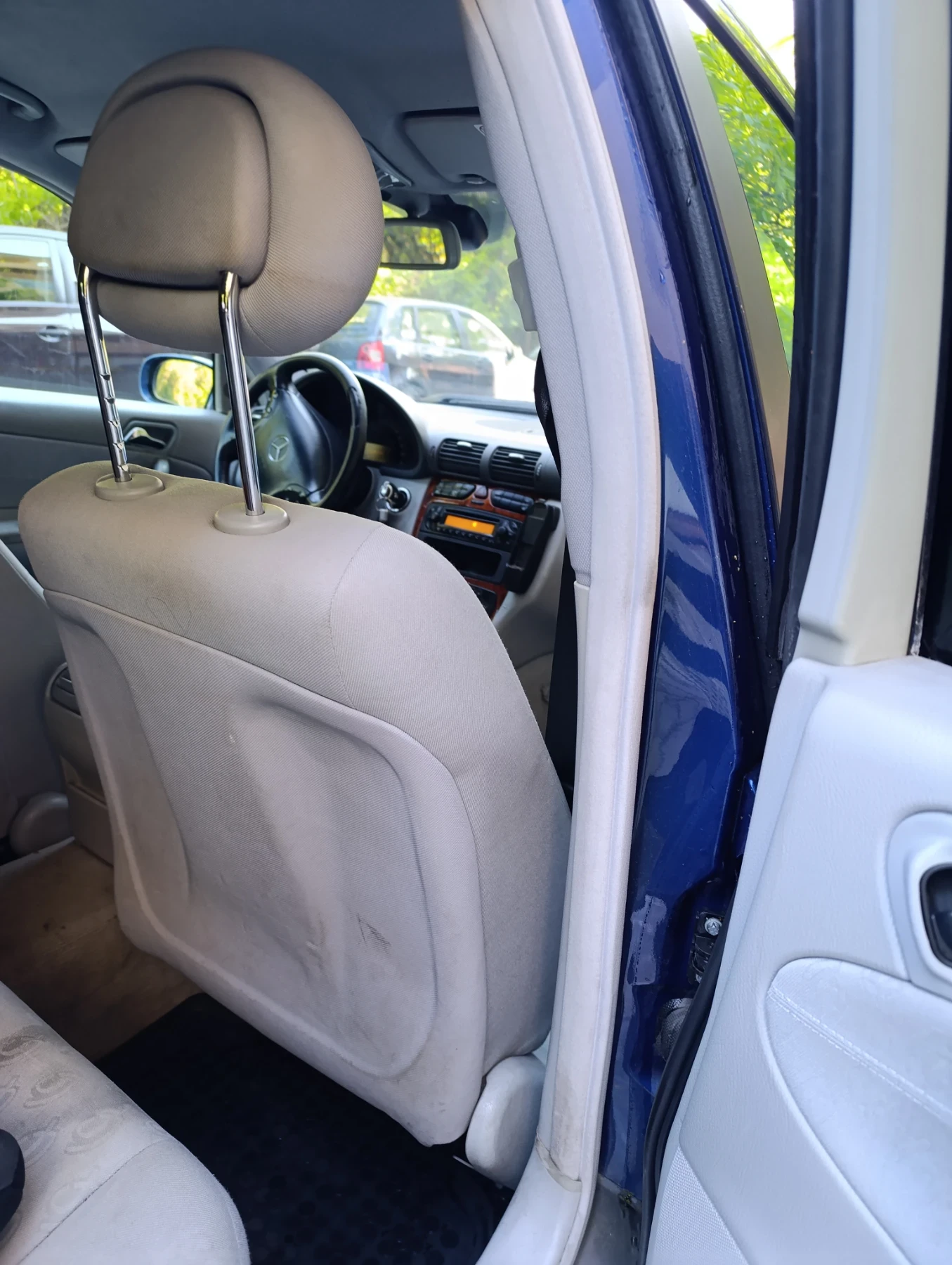 Mercedes-Benz C 220, снимка 13 - Автомобили и джипове - 55081069
