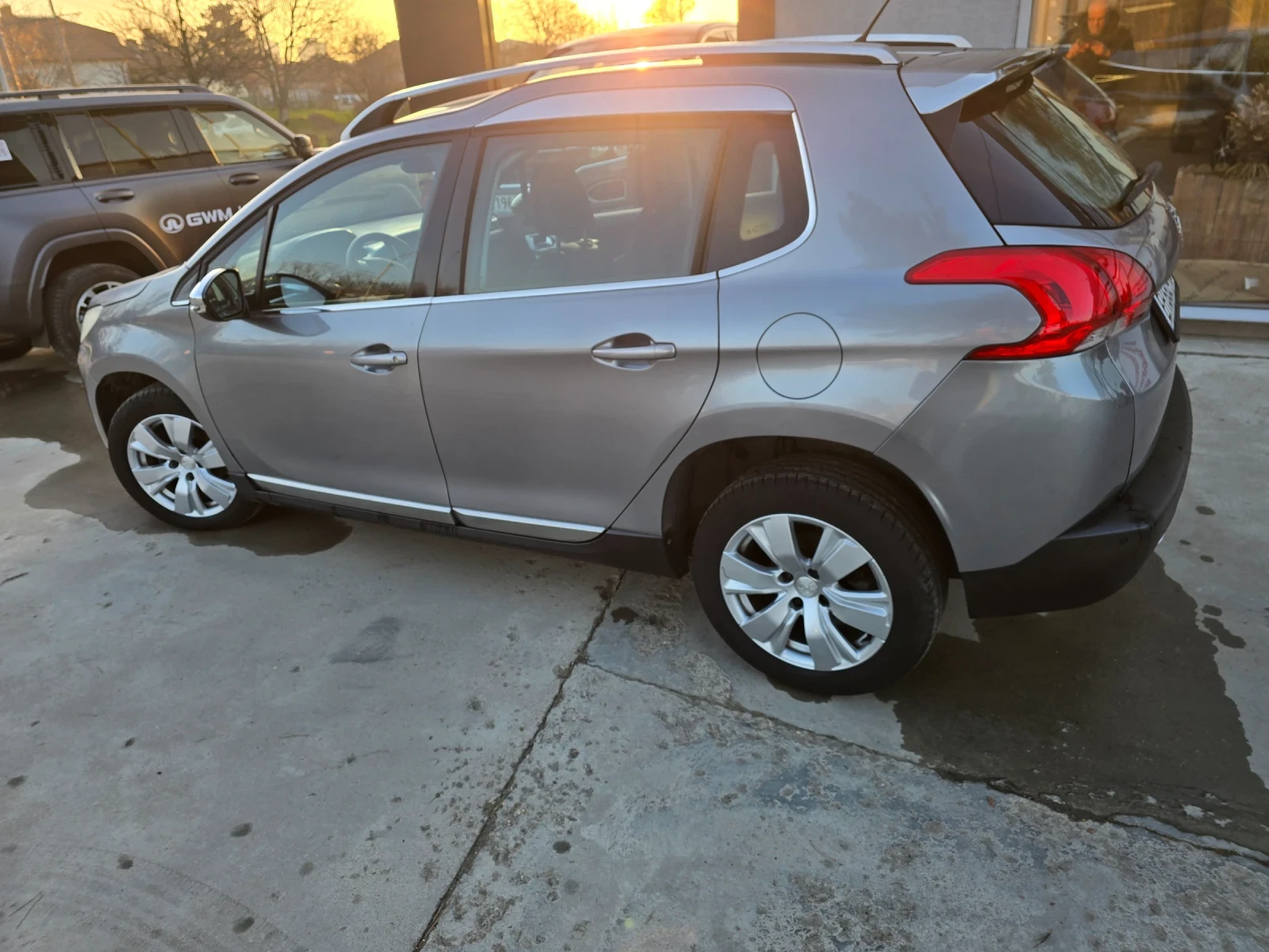 Peugeot 2008 Hdi, снимка 3 - Автомобили и джипове - 55138940