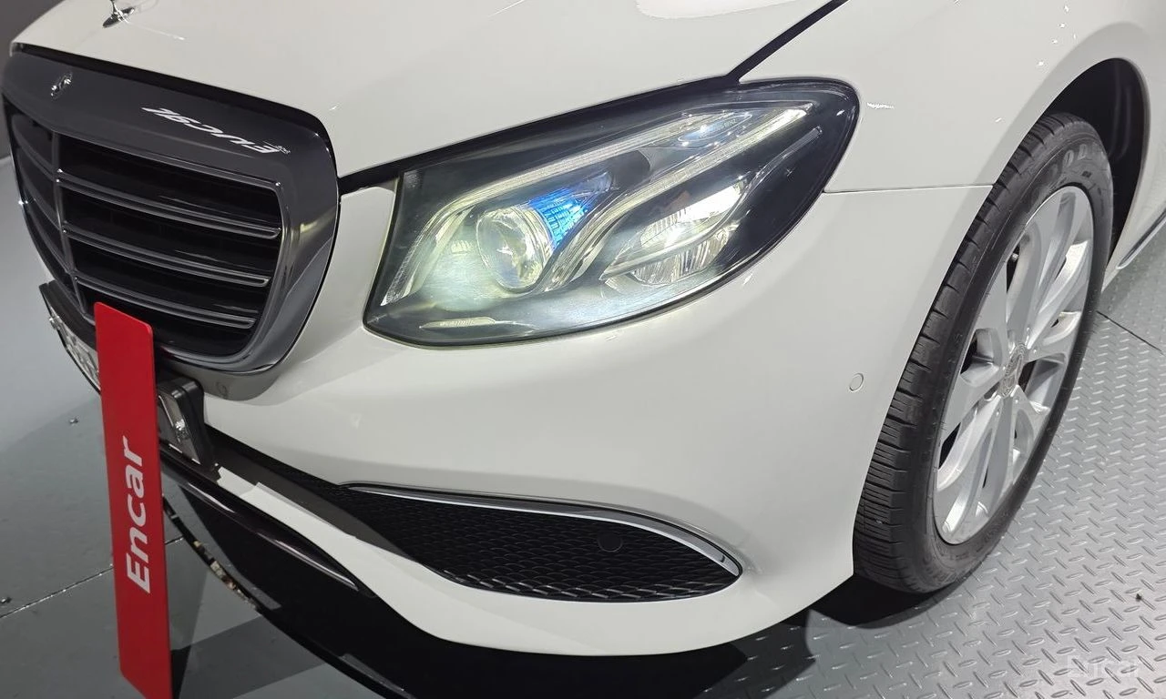 Mercedes-Benz E 300 ��������� * ��������� * HEAD-UP * BURMESTER | Mobile.bg � ����������� 8