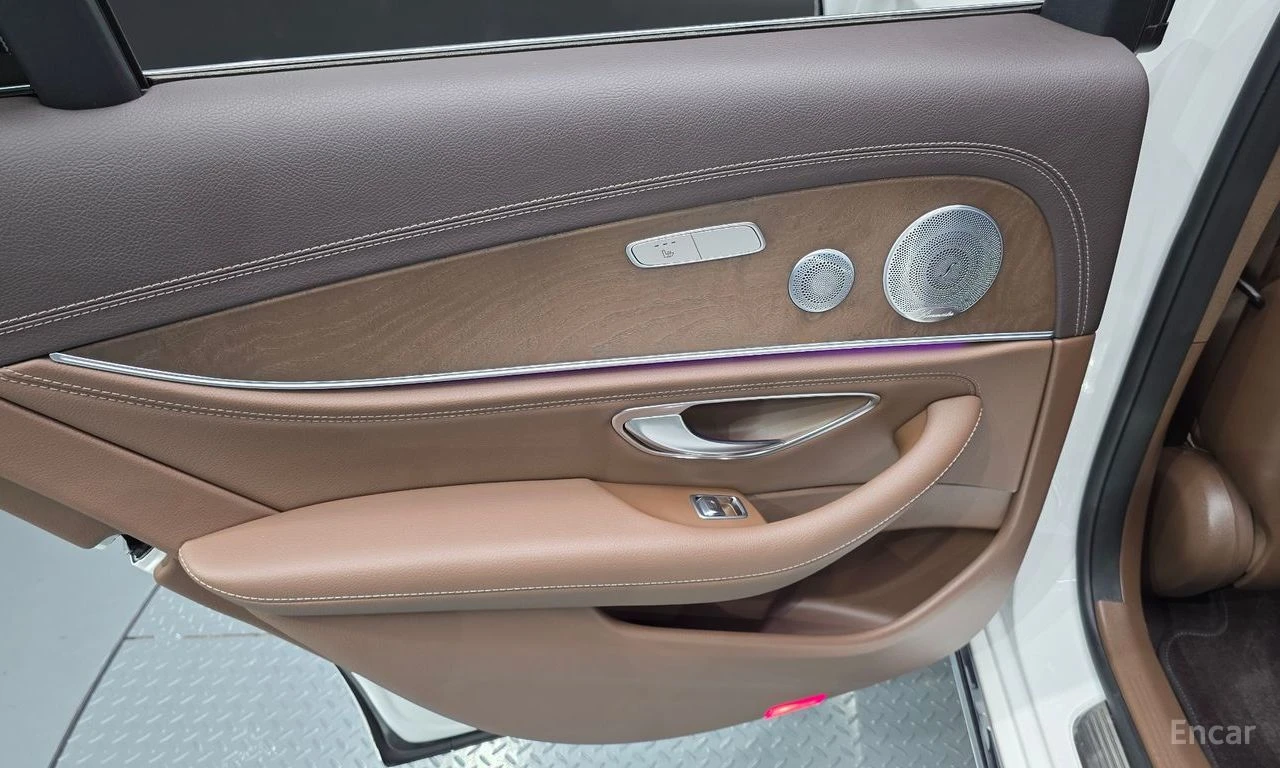 Mercedes-Benz E 300 ��������� * ��������� * HEAD-UP * BURMESTER | Mobile.bg � ����������� 15