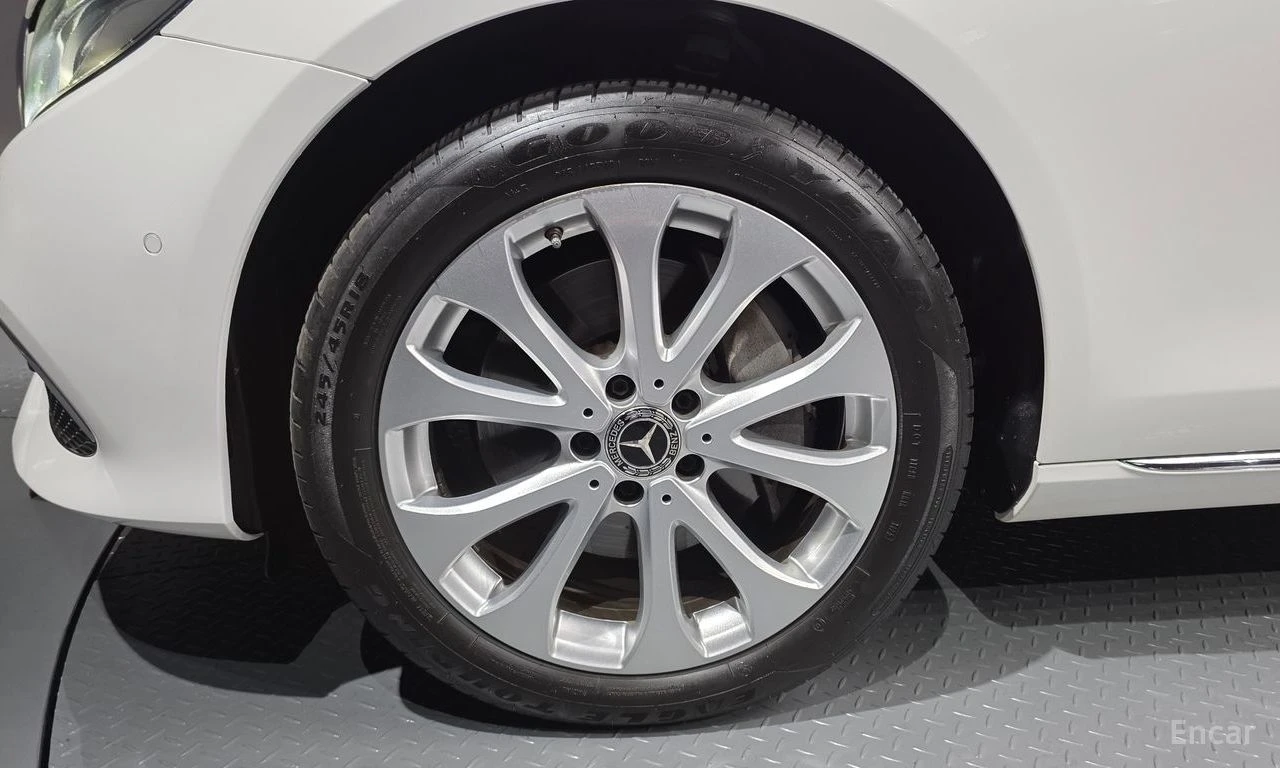 Mercedes-Benz E 300 ��������� * ��������� * HEAD-UP * BURMESTER | Mobile.bg � ����������� 6