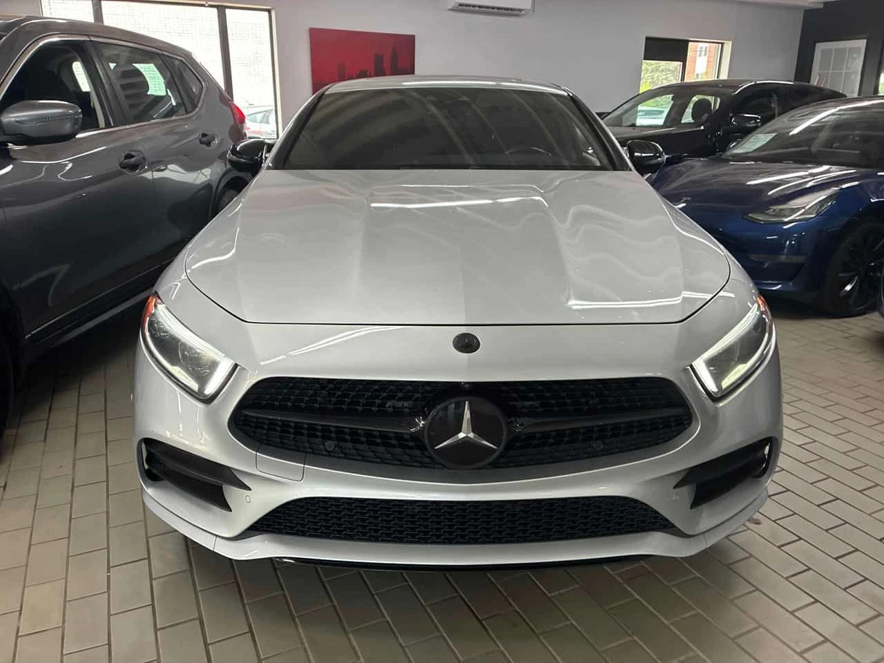 Mercedes-Benz CLS 450 4MATIC * AMG PACK* ДИСТРОНИК* 360 КАМЕРА* АМБИЕНТО, снимка 2 - Автомобили и джипове - 55308696