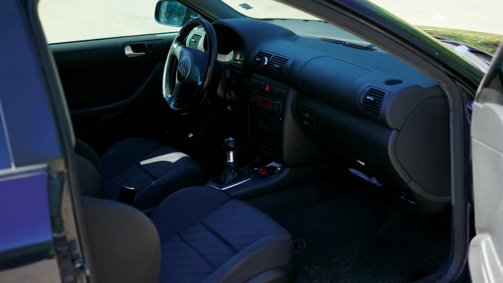 Audi A3 1.9 TDI ASZ - 6 скорости, снимка 7 - Автомобили и джипове - 55692008