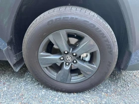 Toyota Rav4  AWD / CARFAX / АВТОКРЕДИТ, снимка 7