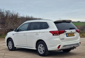 Mitsubishi Outlander PHEV Топ Състояние, снимка 4