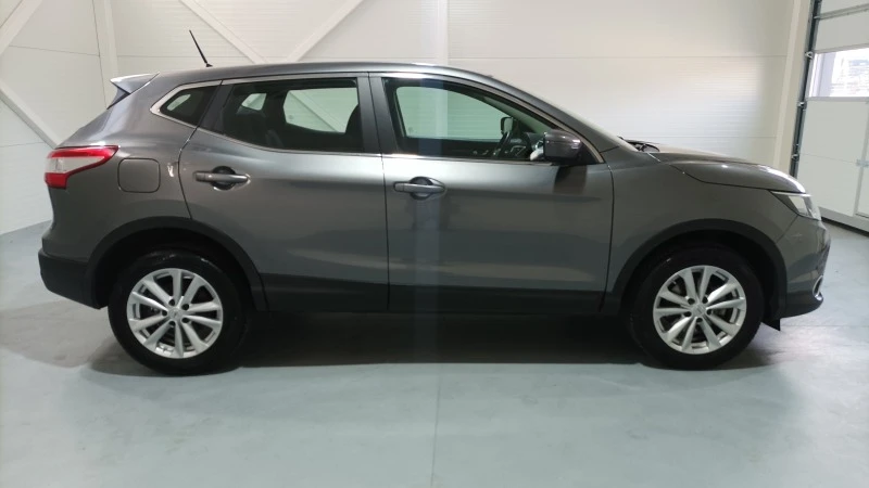 Nissan Qashqai 1.5 dci, снимка 5 - Автомобили и джипове - 38896360