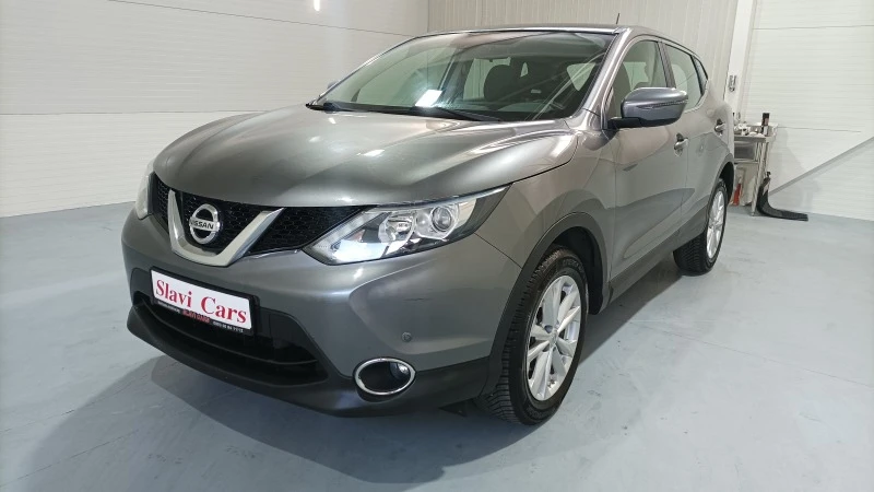 Nissan Qashqai 1.5 dci, снимка 1 - Автомобили и джипове - 38896360