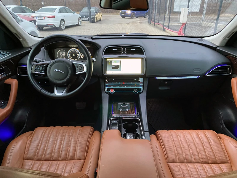 Jaguar F-PACE 30t AWD PORTFOLIO, снимка 10 - Автомобили и джипове - 52044126