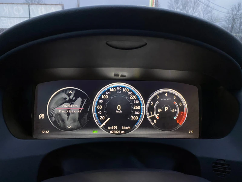 Jaguar F-PACE 30t AWD PORTFOLIO, снимка 11 - Автомобили и джипове - 52044126