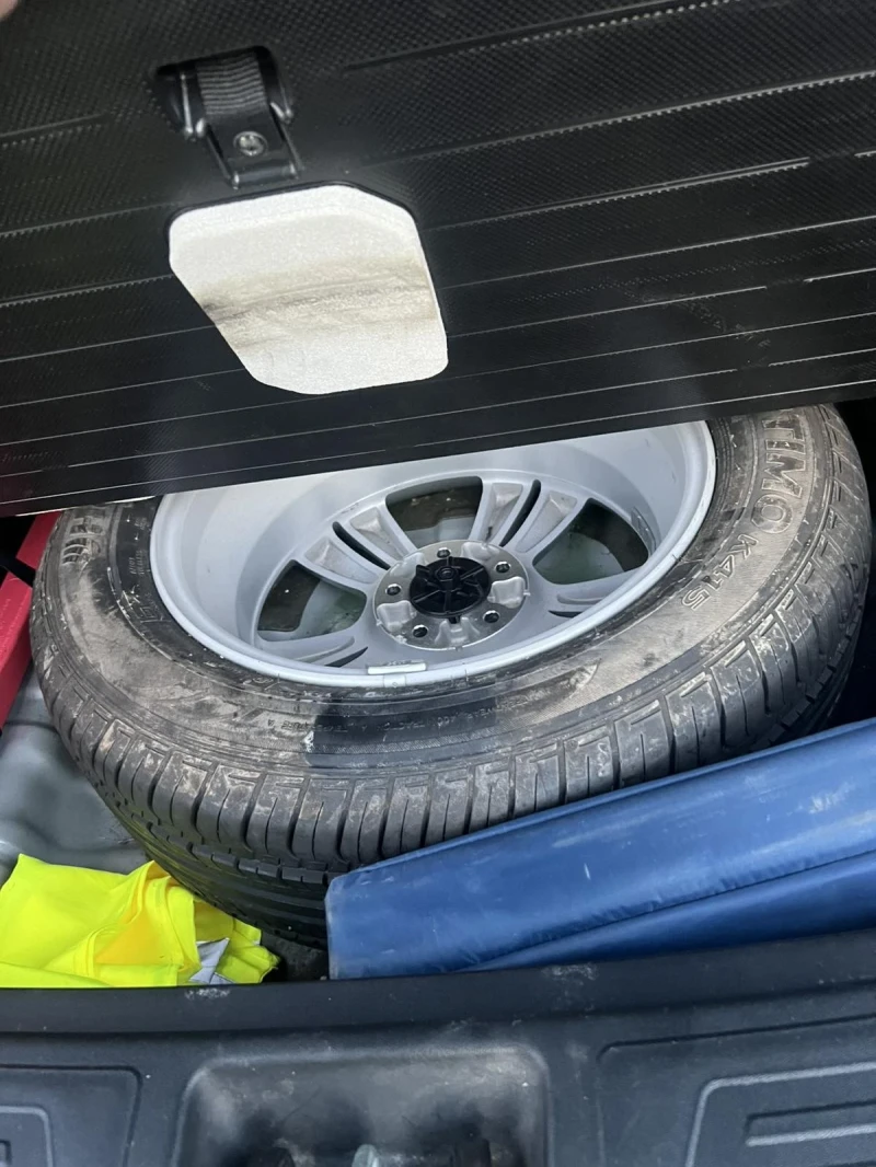 Hyundai IX35 2.0I AWD, снимка 8 - Автомобили и джипове - 52823116