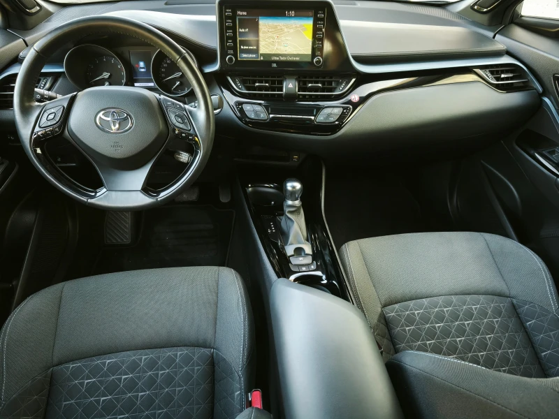 Toyota C-HR 1.2i /4x4/FACELIFT/Гаранция/, снимка 9 - Автомобили и джипове - 52826412