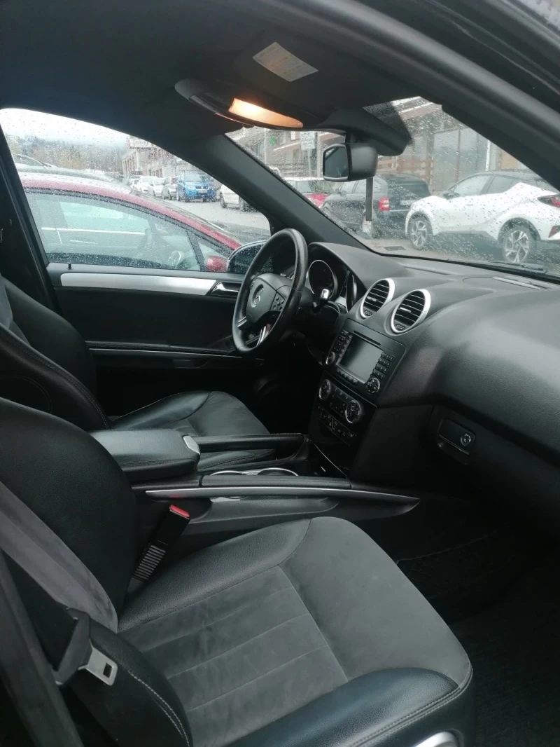 Mercedes-Benz ML 320 AMG, снимка 10 - Автомобили и джипове - 53014693