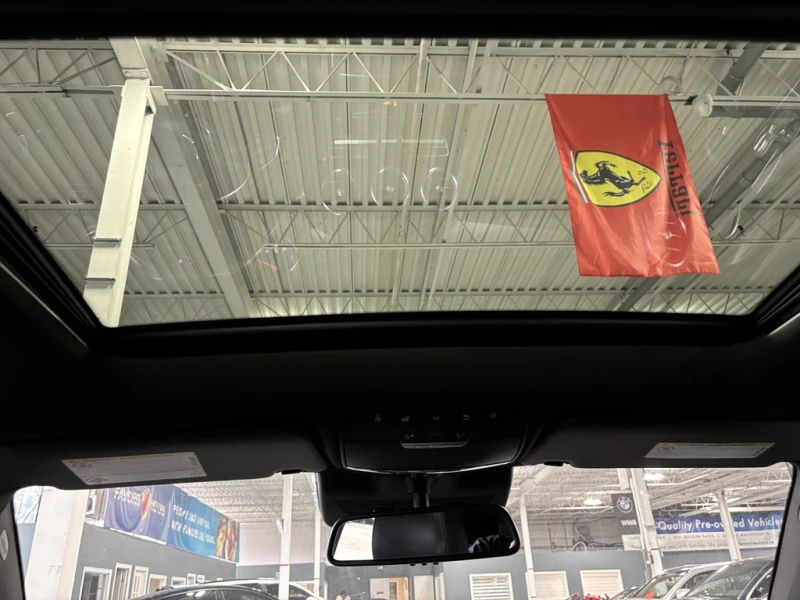 Mercedes-Benz GLC 300 COUPE | 4MATIC | AMBIENT | 360 | PANO | BLIND SPOT, снимка 6 - Автомобили и джипове - 53498863