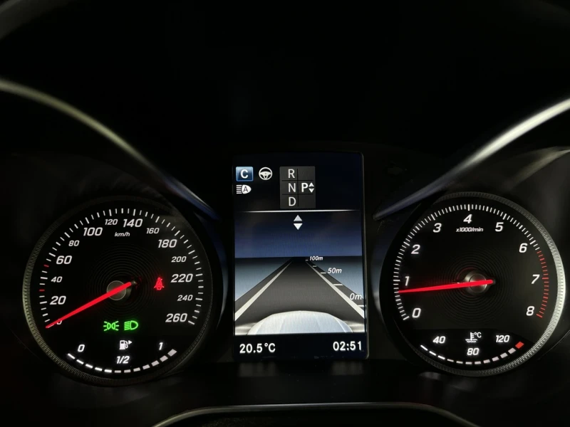 Mercedes-Benz GLC 300 COUPE | 4MATIC | AMBIENT | 360 | PANO | BLIND SPOT, снимка 14 - Автомобили и джипове - 53498863