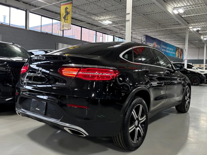 Mercedes-Benz GLC 300 COUPE | 4MATIC | AMBIENT | 360 | PANO | BLIND SPOT, снимка 3 - Автомобили и джипове - 53498863