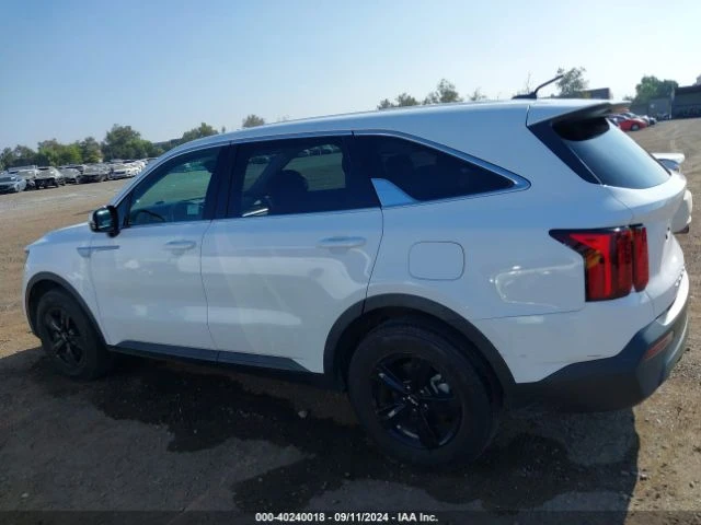 Kia Sorento LX 2.5L 191HP, снимка 5 - Автомобили и джипове - 47491183