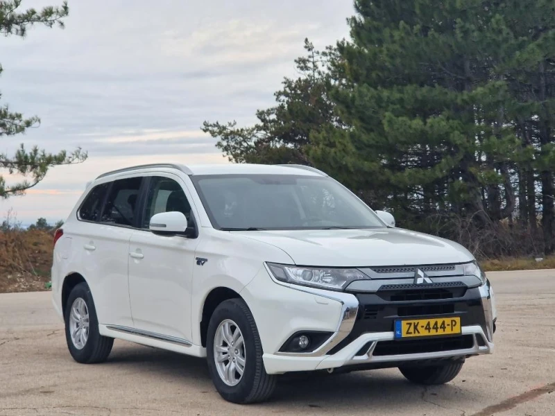 Mitsubishi Outlander PHEV Топ Състояние - 33333 лв. - 49333927 1
