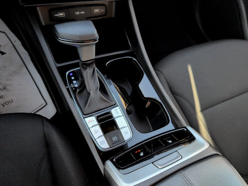 Hyundai Tucson Essential* AWD* АвтоКредит* (ЦЕНА ДО БГ), снимка 15 - Автомобили и джипове - 53404126