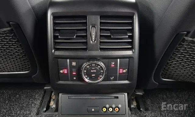 Mercedes-Benz GLE 350 D * COUPE * AMG * 360 * H/K * TV * , снимка 13 - Автомобили и джипове - 56215106