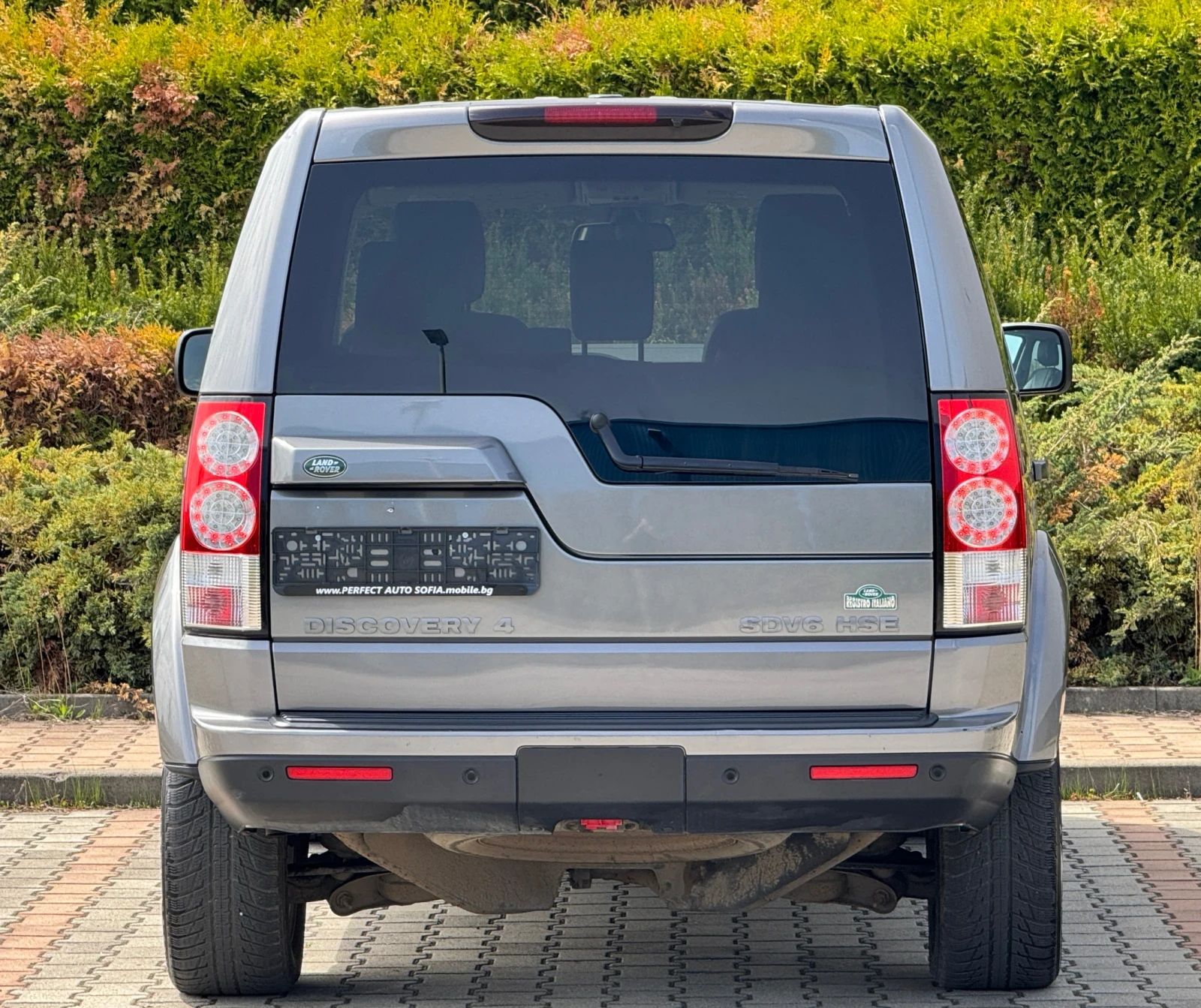 Land Rover Discovery 4-3.0HSE-SVD6-УНИКАЛЕН-190Х.КМ-HARMON/KARDAN-LED!  - изображение 4