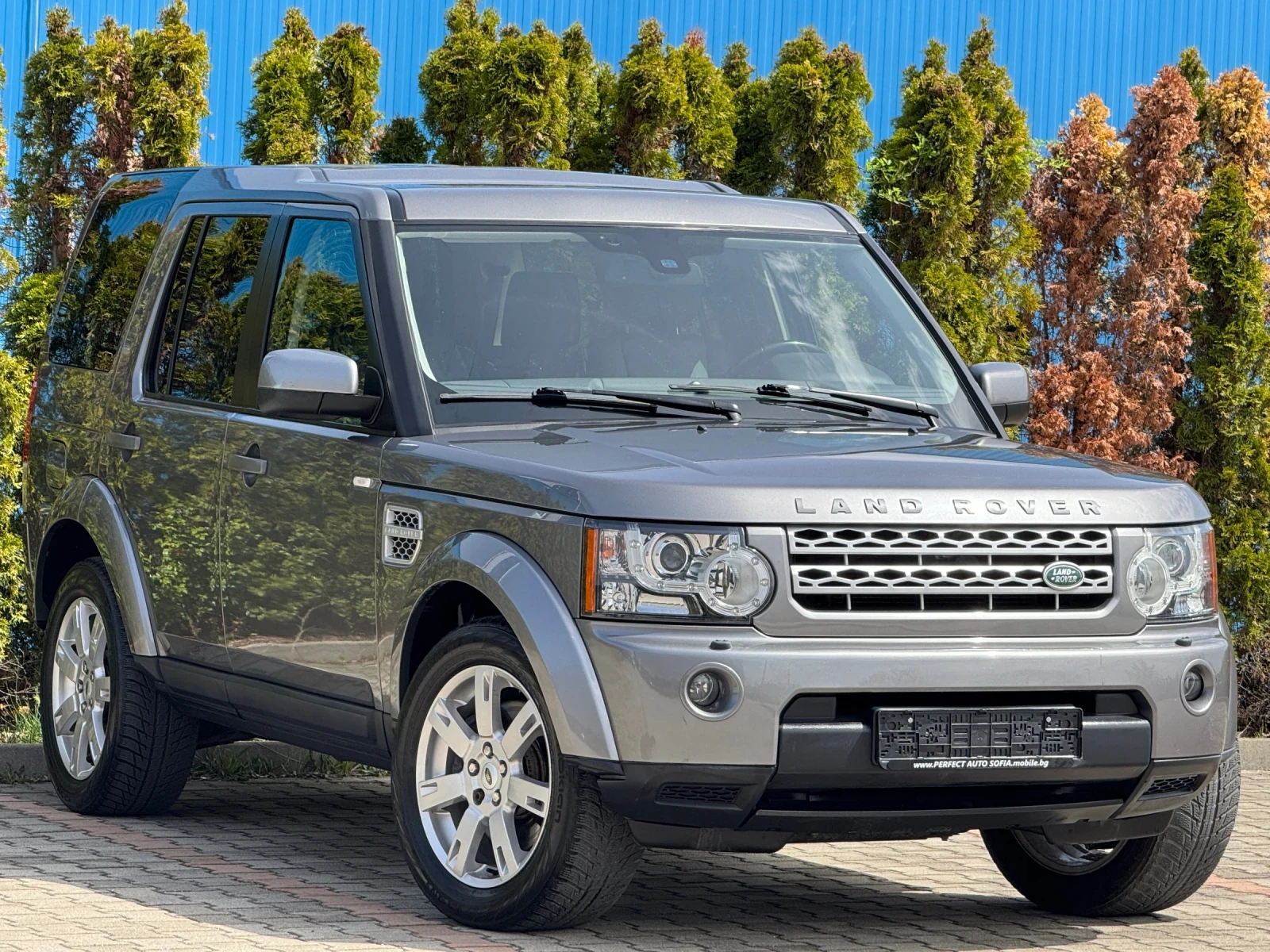 Land Rover Discovery 4-3.0HSE-SVD6-УНИКАЛЕН-190Х.КМ-HARMON/KARDAN-LED!  - изображение 6