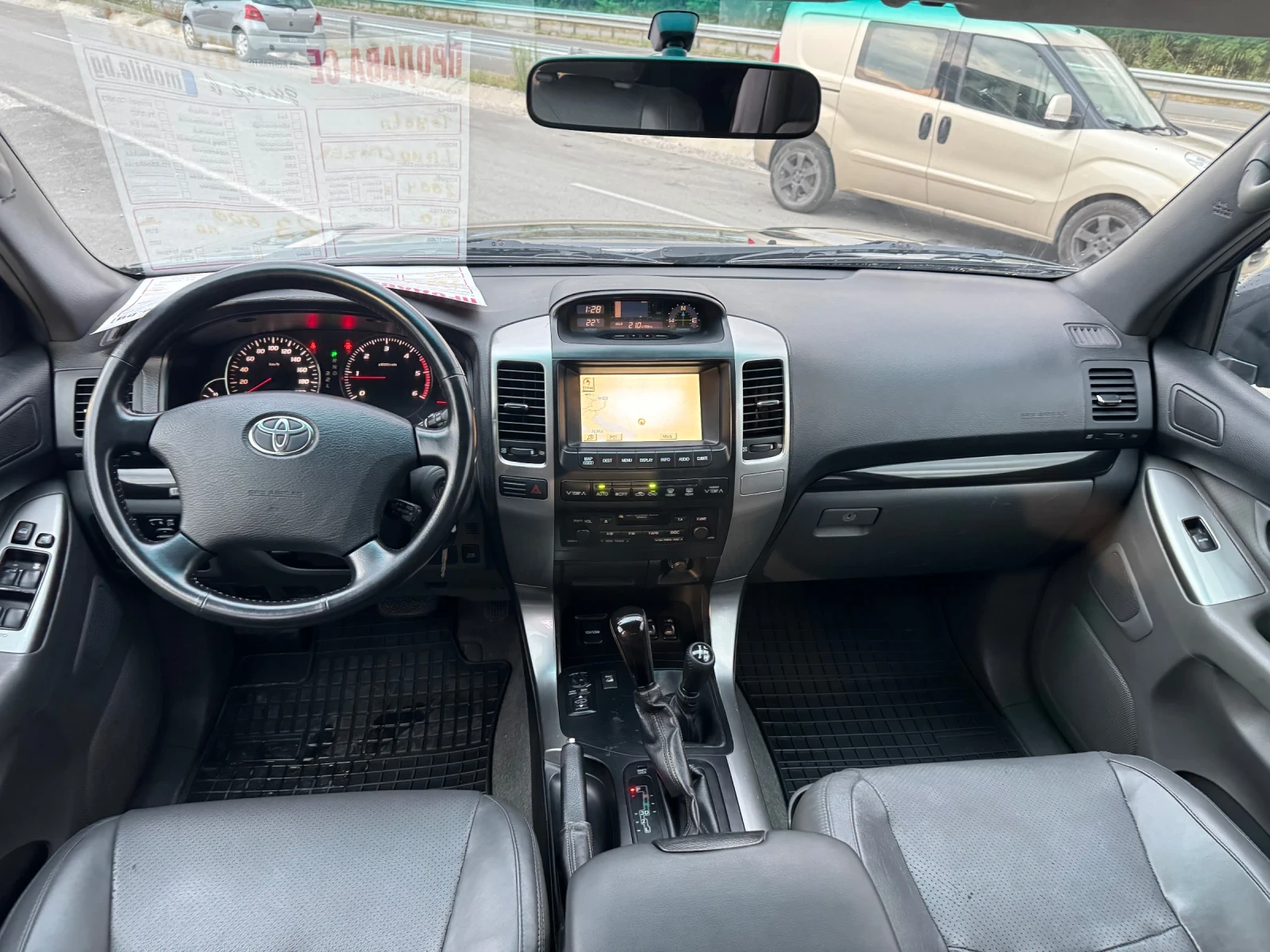 Toyota Land cruiser 3.0 D4-D  Топ състояние  - изображение 7