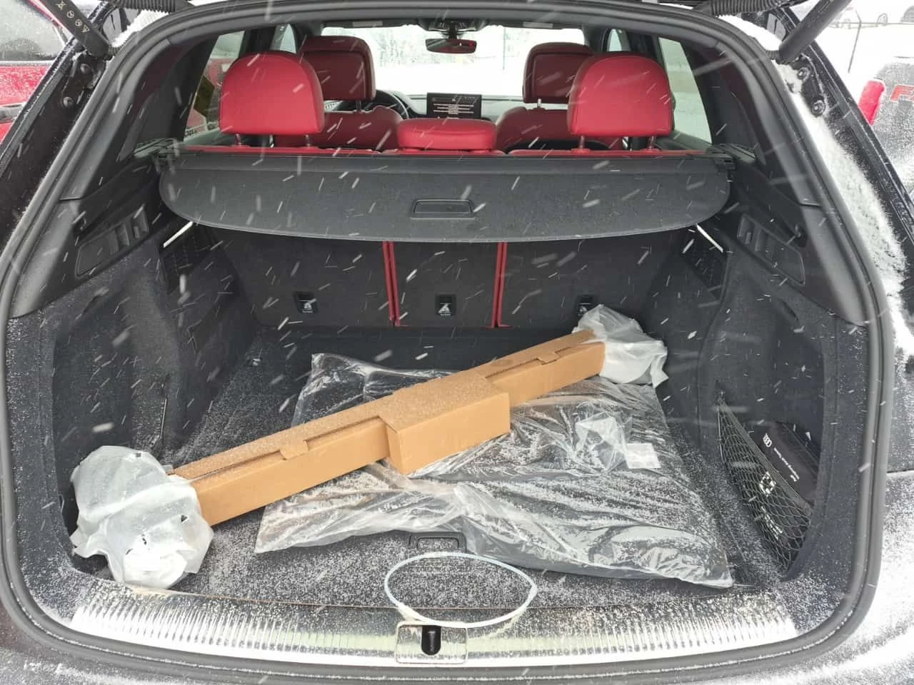 Audi SQ5 Technik/CARFAX/PANO/DIS/360 CAM, снимка 12 - Автомобили и джипове - 53740661