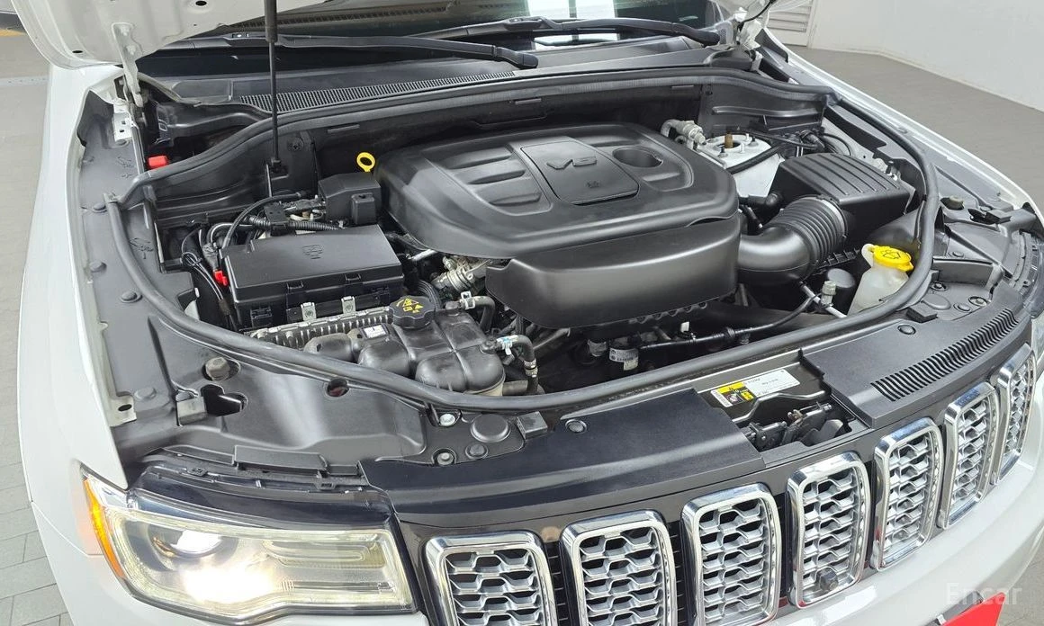 Jeep Grand cherokee, снимка 6 - Автомобили и джипове - 53818758