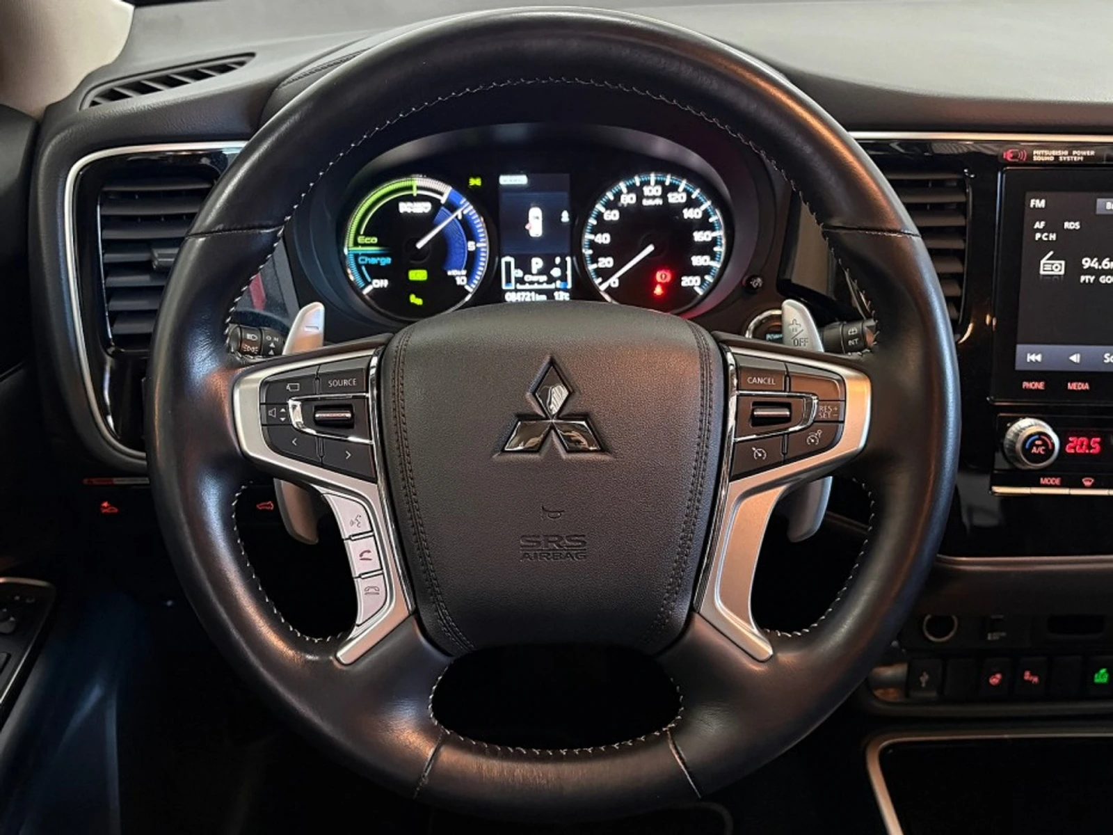 Mitsubishi Outlander Intense, снимка 11 - Автомобили и джипове - 54550266