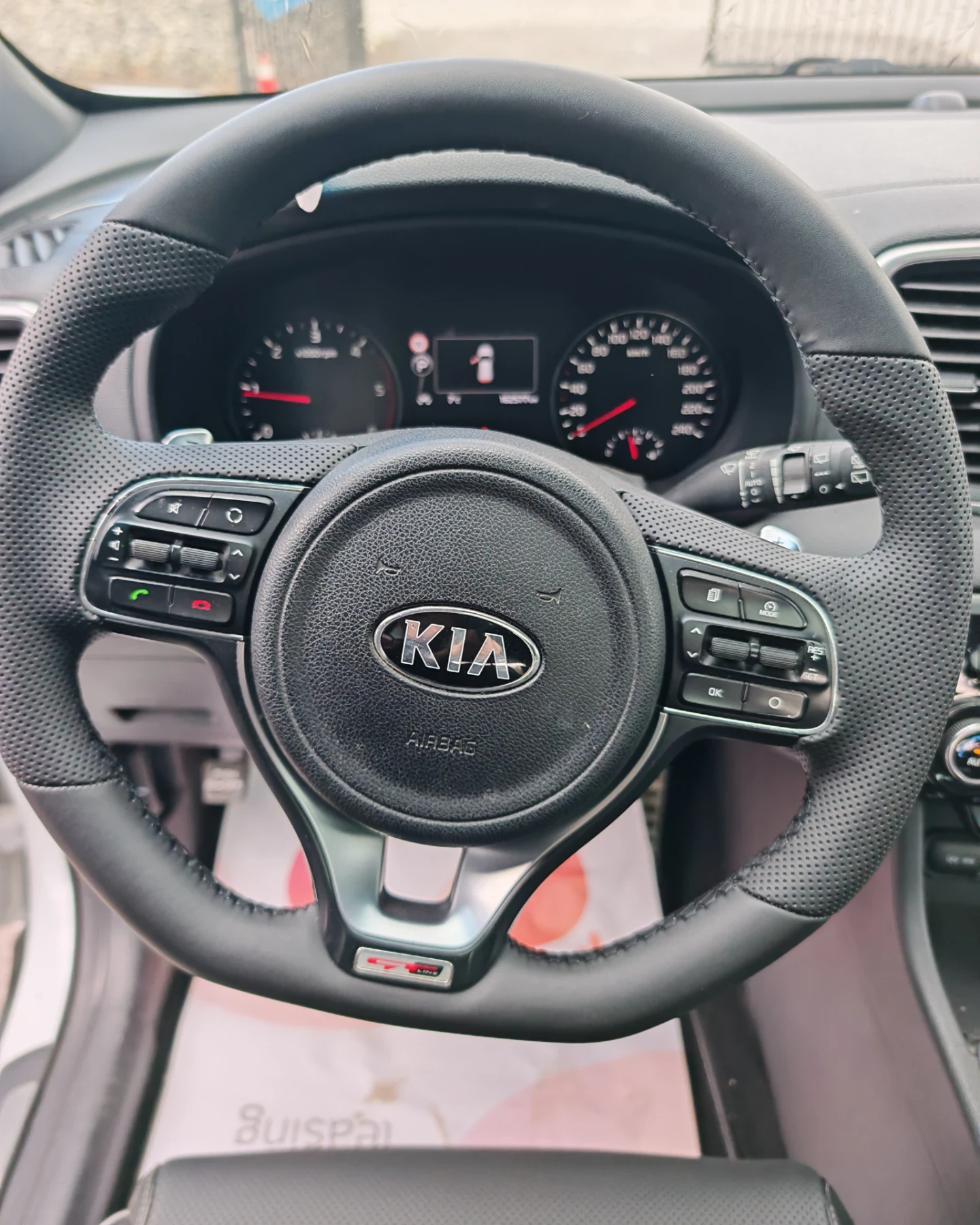 Kia Sportage 2.0crdi /185k.s.GT-LINE AWD, снимка 14 - Автомобили и джипове - 54832338