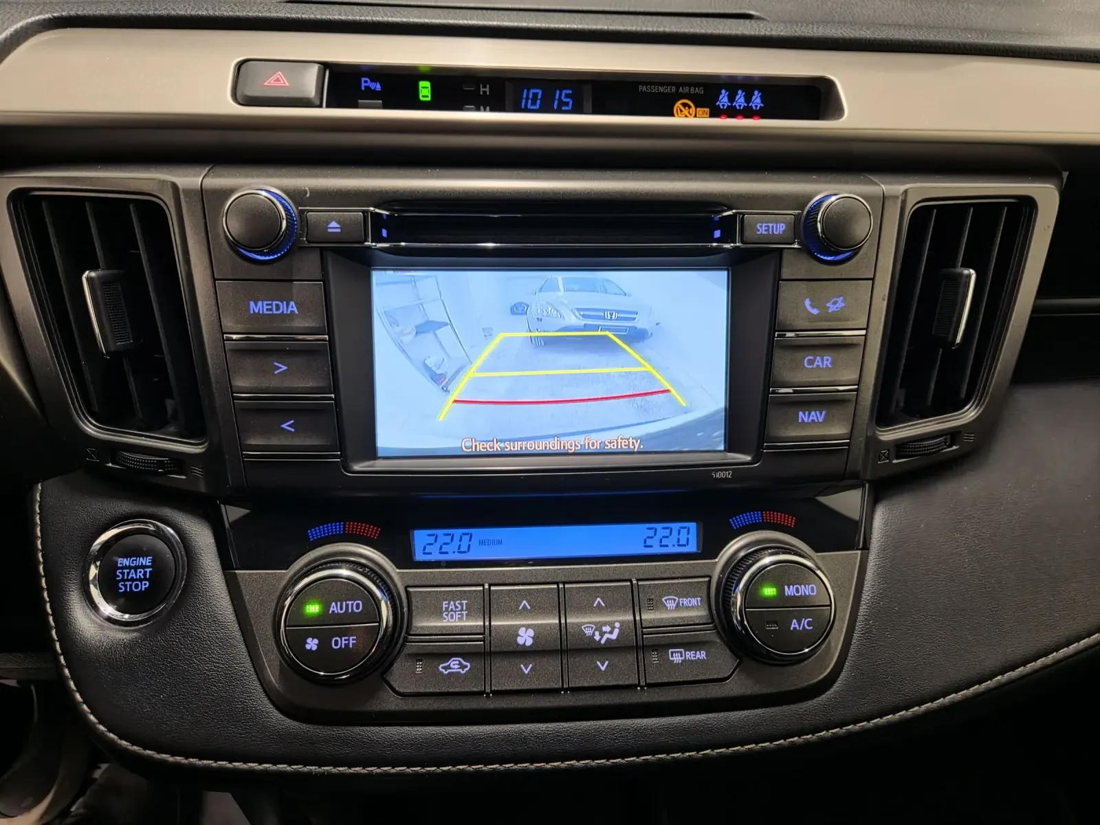 Toyota Rav4 2.0 i KEYLESS 4X4 151PS STYLE MAN 6 SPEED 8 ГУМИ , снимка 9 - Автомобили и джипове - 54923810