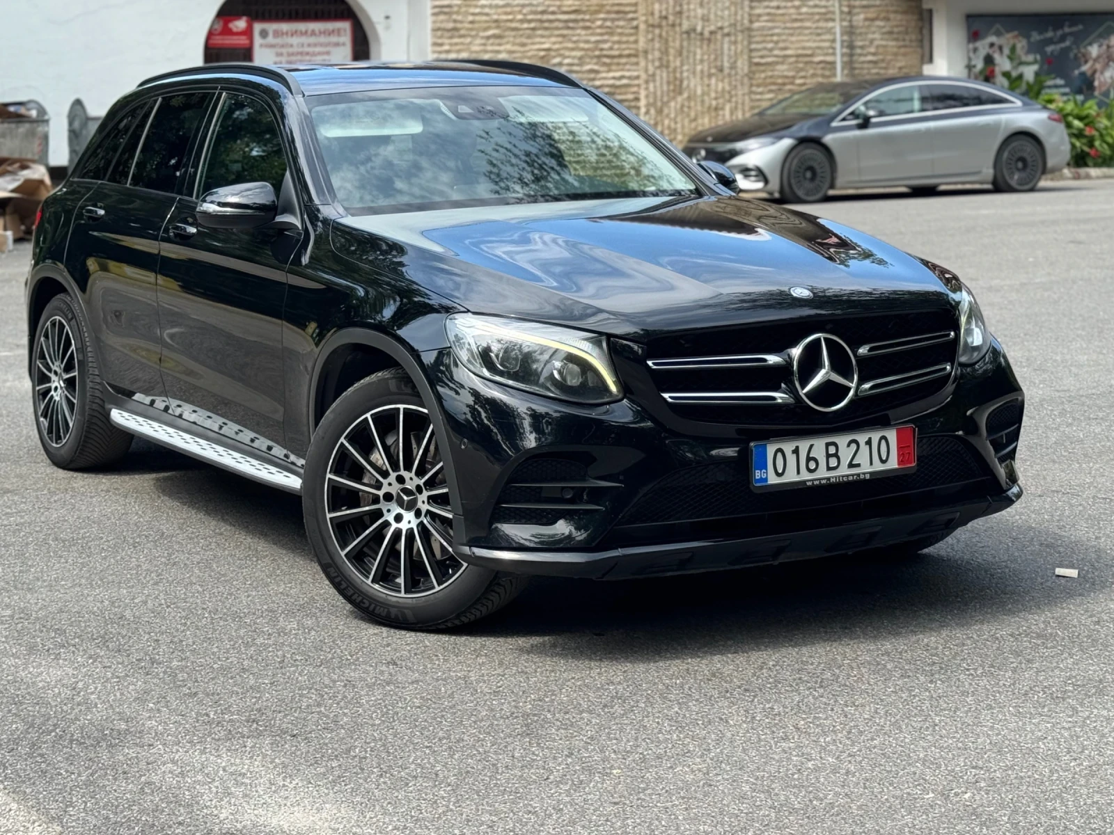 Mercedes-Benz GLC 250 * СМЕНЕНИ ВЕРИГИ* 4 MATIC* AMG line* 9G-TRONIC* 