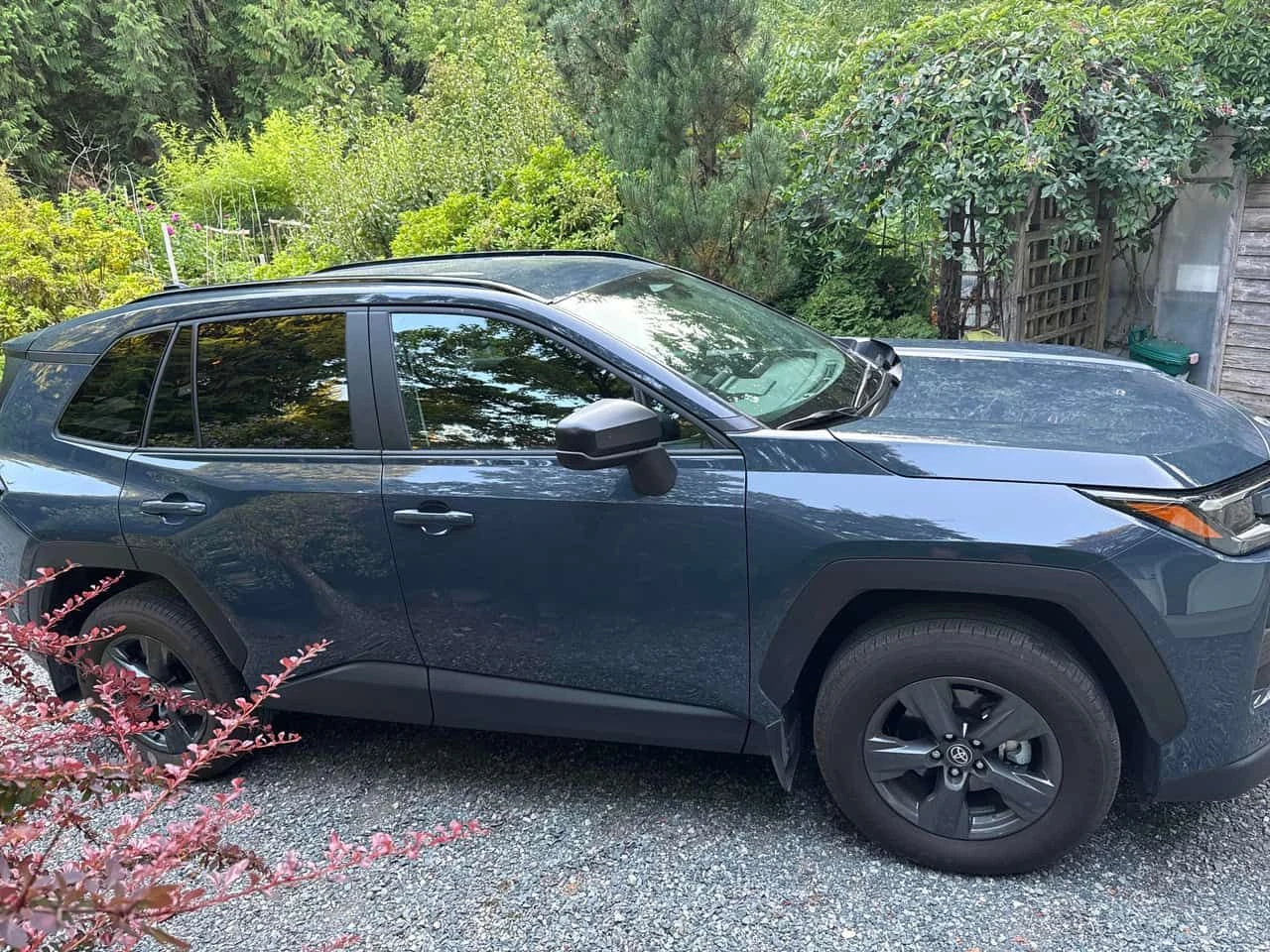 Toyota Rav4  AWD / CARFAX / АВТОКРЕДИТ, снимка 3 - Автомобили и джипове - 55632465