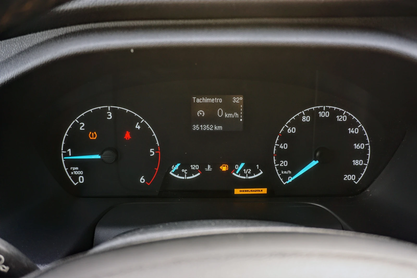 Ford Transit Custom 2.0TDCI FRIGO, снимка 9 - Бусове и автобуси - 55823290
