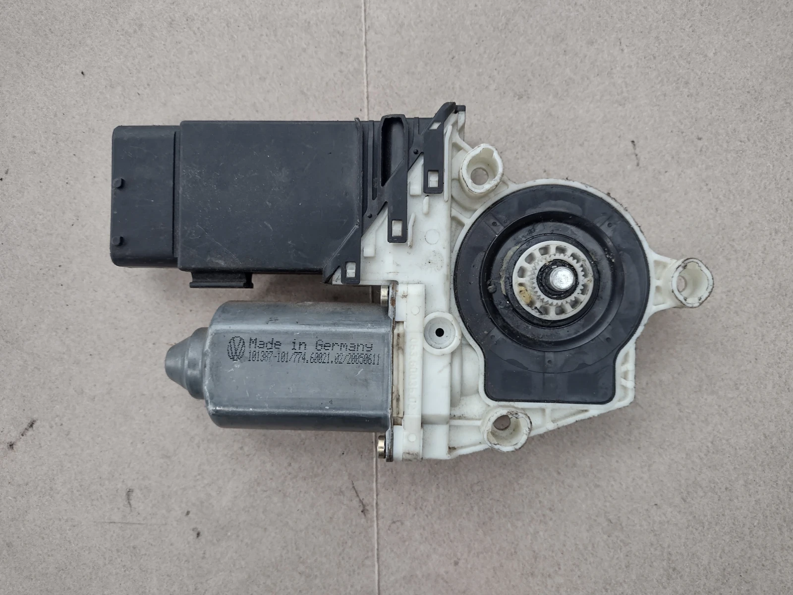 F005S00047 �������  �������������� �� ������ ���� ����� VW Golf IV   0536003502 | Mobile.bg � ����������� 1