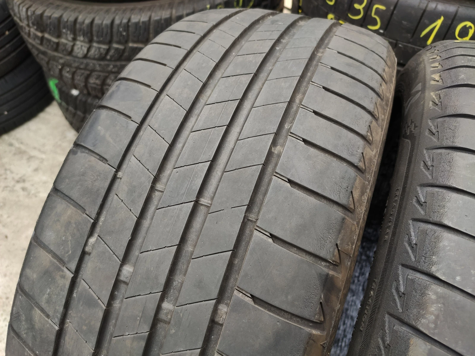  235/45R18 | Mobile.bg   2