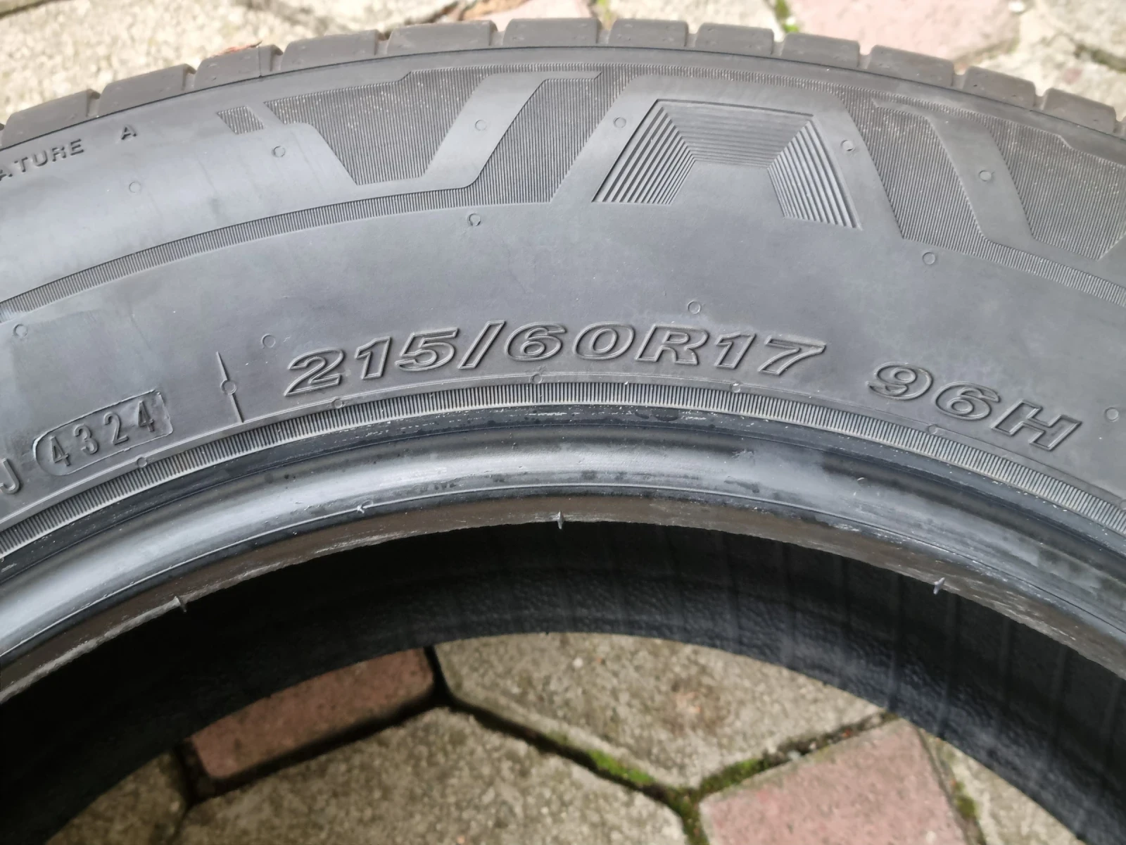 ���� 215/60R17 | Mobile.bg � ����������� 2