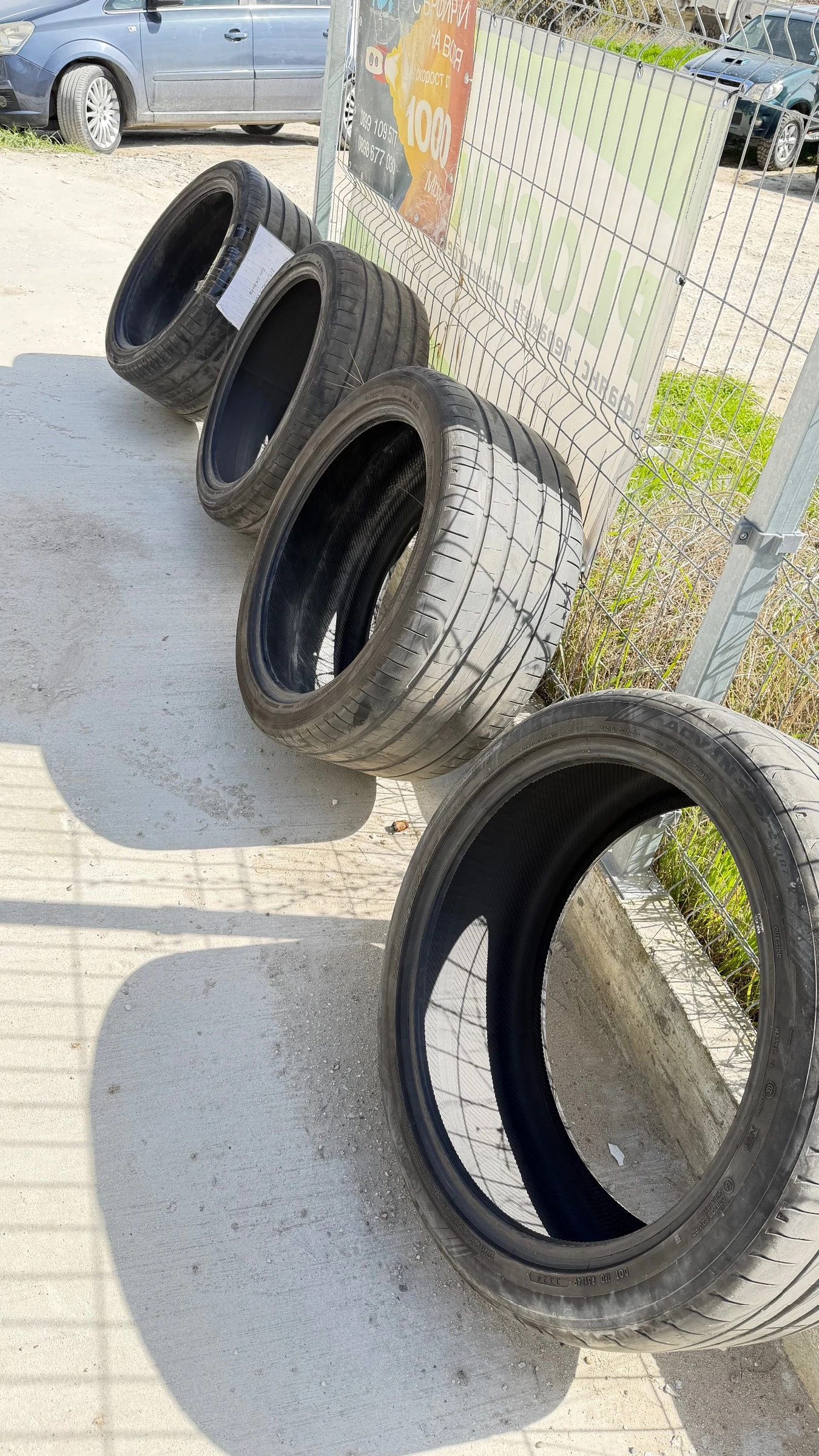 Гуми Летни 315/35R22, снимка 15 - Гуми и джанти - 54228308