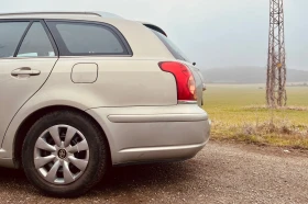 Toyota Avensis 1.8 куб., 129 к.с., снимка 9