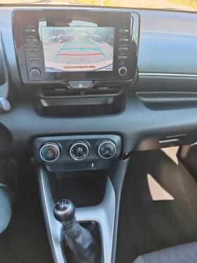 Toyota Yaris 1.5i , снимка 12