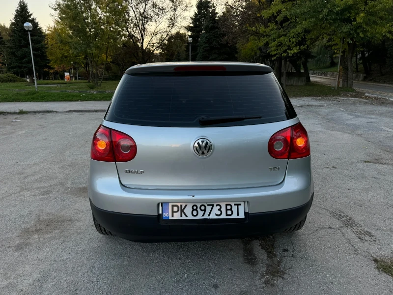 VW Golf 1.9TDI* 105* КЛИМАТИК, снимка 6 - Автомобили и джипове - 47559286